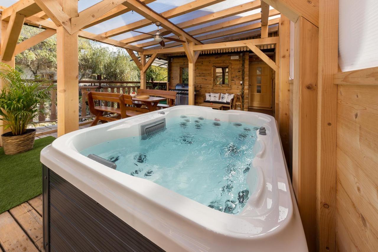Captain'S Lodge Бохинь Экстерьер фото
