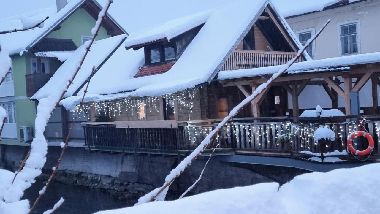 Captain'S Lodge Бохинь Экстерьер фото