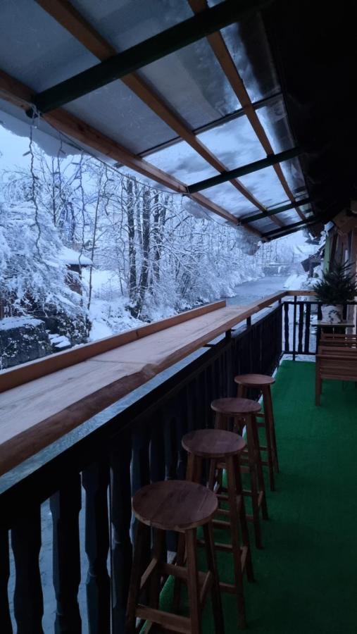 Captain'S Lodge Бохинь Экстерьер фото