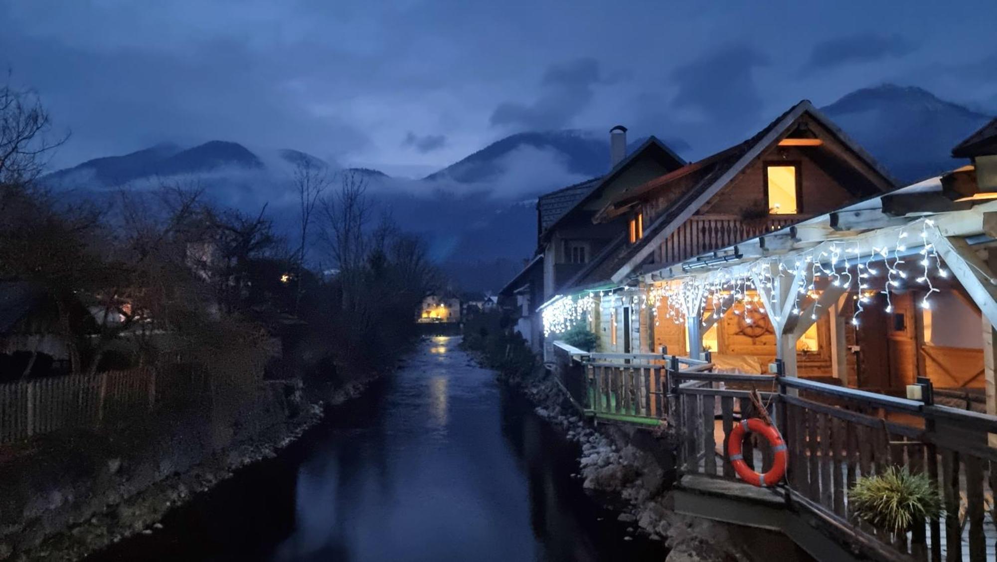 Captain'S Lodge Бохинь Экстерьер фото